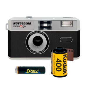 Swiss+Go Novocolor Cámara Analógica 35mm Flash Negra  Pack Pila+Film